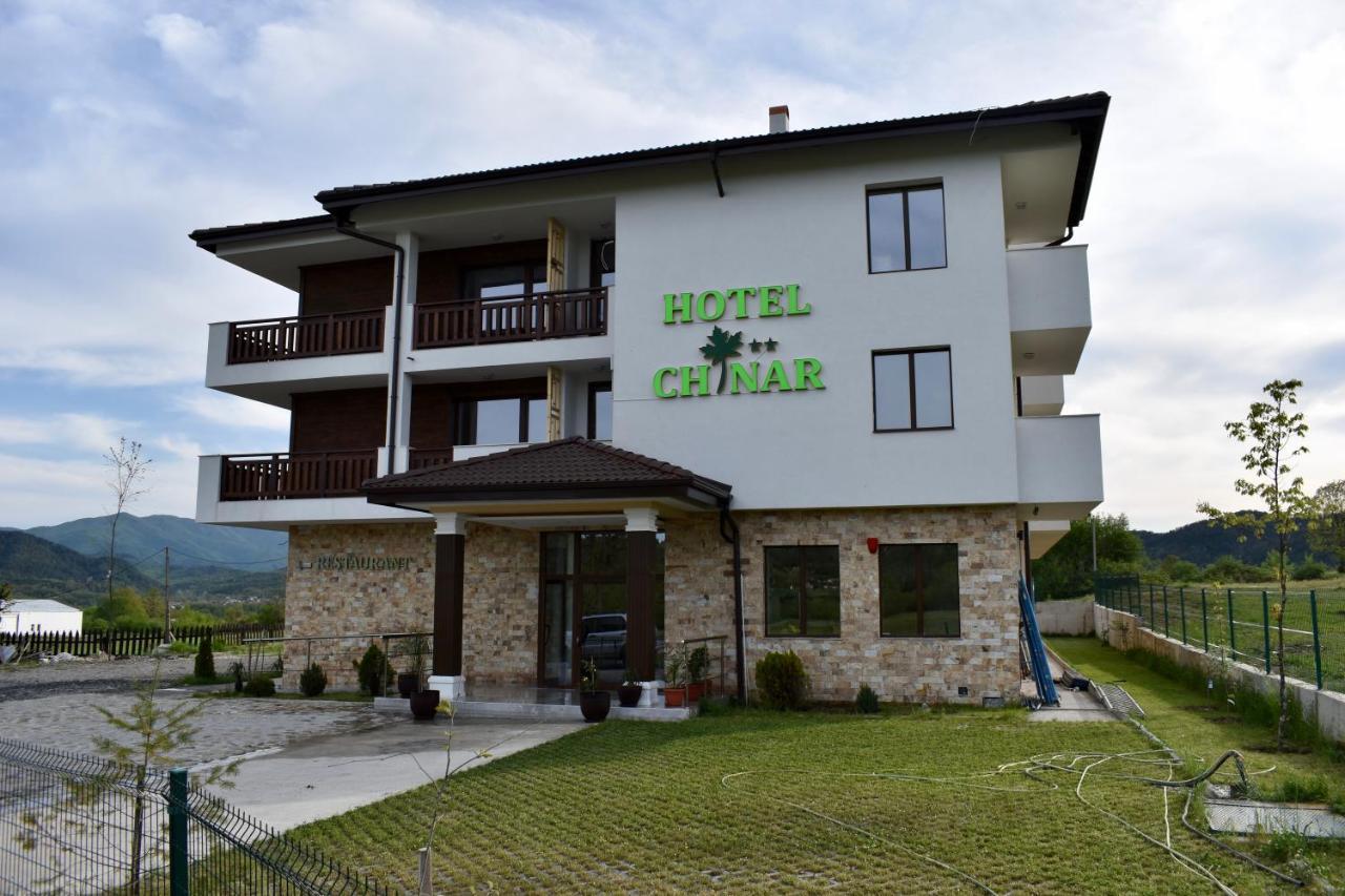 Хотел Чинар Кирково Exterior foto